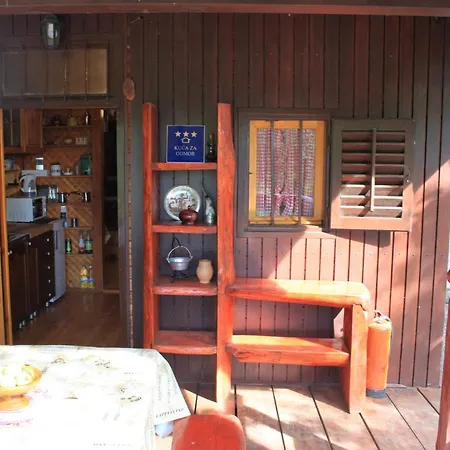 Wooden Eva Alpesi faház
