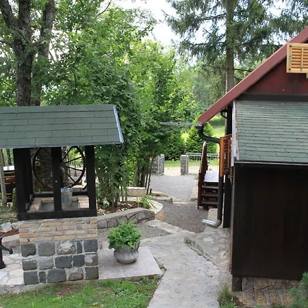 Wooden Eva Alpesi faház