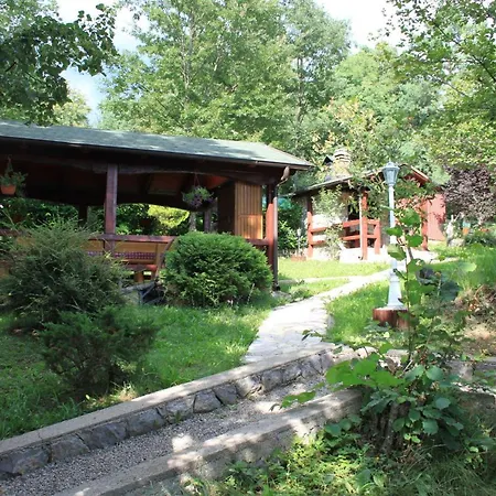 Wooden Eva Alpesi faház *
